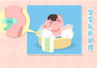 新生兒男寶寶私處清洗圖解 男寶寶私處護理注意事項