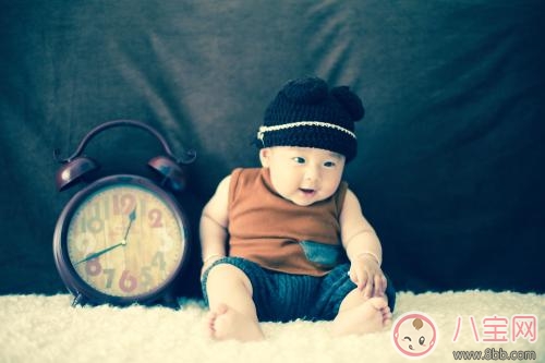 如何給寶寶剪指甲 剪指甲的正確方法 如何給寶寶剪指甲 剪指甲的正確方法