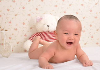 寶媽分享帶娃趣事 這些尷尬事你都做了嗎