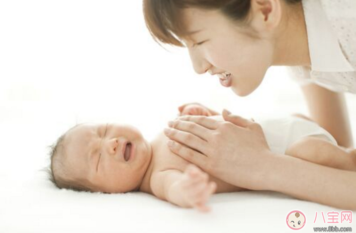 寶寶脹氣怎么辦 2017寶寶肚子脹氣原因及解決辦法