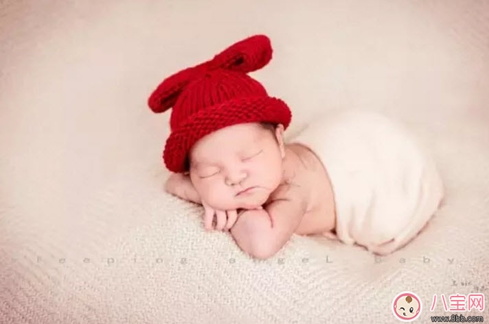 新生兒女寶寶私處護理圖解 女嬰兒私處護理方法