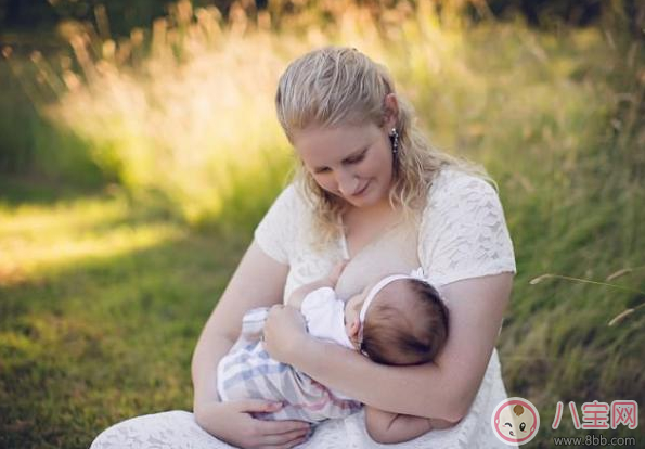 超級媽媽一天產(chǎn)奶6升多 怎么能讓自己的奶水多