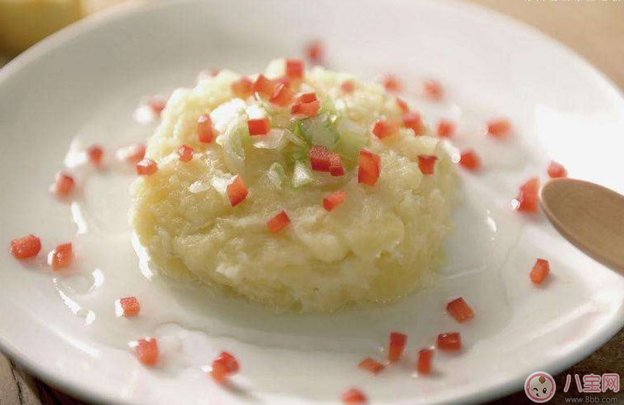 寶寶長牙順序 寶寶長牙特征(寶寶長牙癥狀)