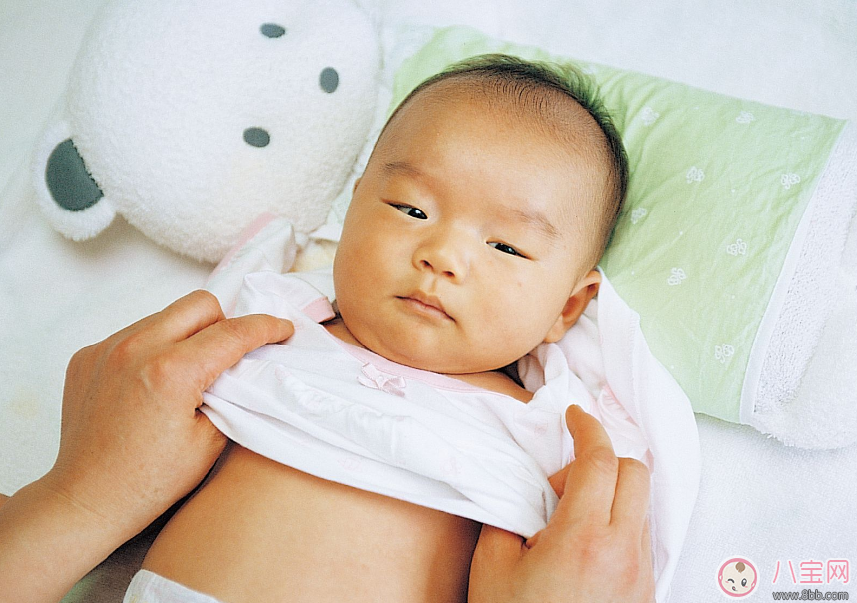 孩子學會穿衣很重要 去幼兒園學會穿衣方法