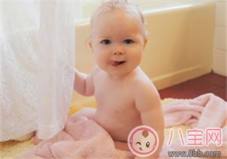 夏季寶寶泌尿道感染的癥狀 寶寶泌尿道感染怎么辦 夏季寶寶泌尿道感染的癥狀 寶寶泌尿道感染怎么辦