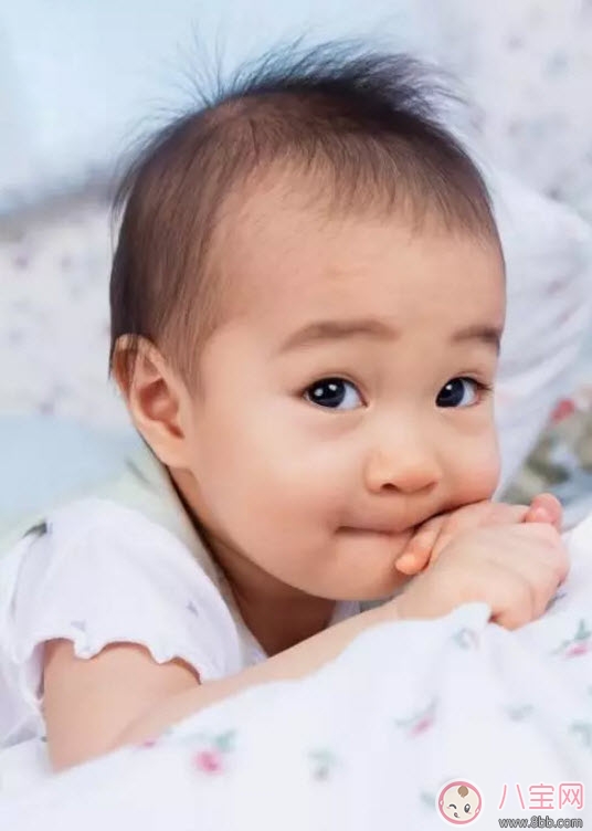 夏季寶寶泌尿道感染的癥狀 寶寶泌尿道感染怎么辦 夏季寶寶泌尿道感染的癥狀 寶寶泌尿道感染怎么辦