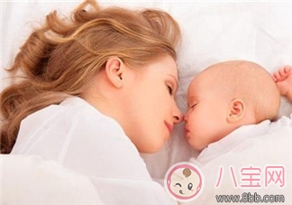 夏季新生兒保健與護(hù)理常識(shí)大普及 夏季新生兒保健與護(hù)理常識(shí)大普及