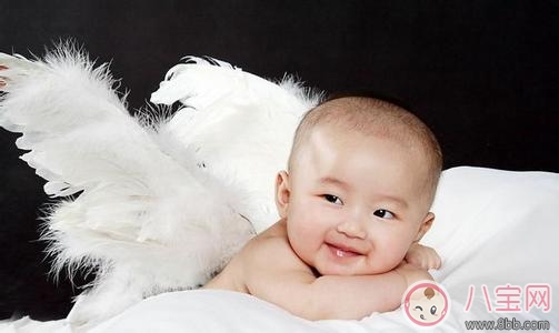 夏季新生兒保健與護(hù)理常識(shí)大普及 夏季新生兒保健與護(hù)理常識(shí)大普及