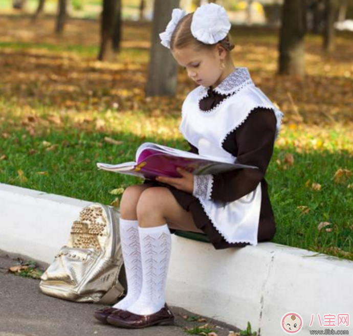 小孩子不喜歡上學(xué)怎么辦 三個(gè)小孩子不喜歡上學(xué)原因分析