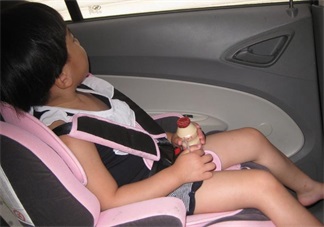 寶寶暈車能吃暈車藥嗎 寶寶暈車急救方法