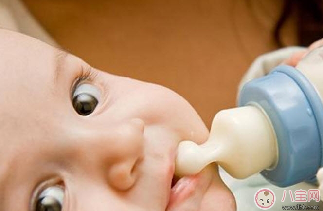 0-1歲寶寶如何喂養(yǎng) 0-1歲寶寶喂養(yǎng)注意事項