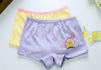 孩子內(nèi)褲怎么選好 平角三角哪個(gè)更適合孩子