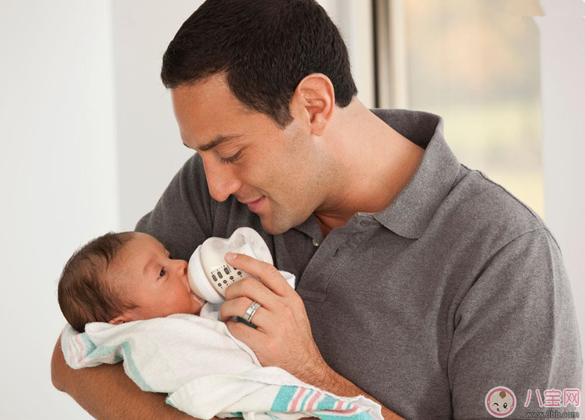 新晉奶爸陳冠希上線 曬女兒可愛小鞋子 新晉奶爸陳冠希上線 曬女兒可愛小鞋子