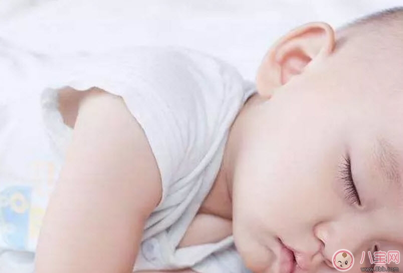 寶寶不睡覺(jué)怎么辦 寶寶不睡覺(jué)需要一直哄嗎(不睡覺(jué)原因)