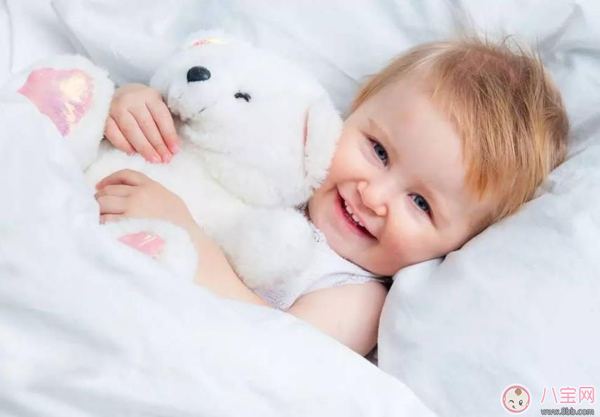 孩子吹空調(diào)挖鼻孔 在家使用空調(diào)方法推薦