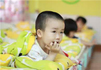 2017夏天寶寶要不要午睡 寶寶午睡多長(zhǎng)時(shí)間才好