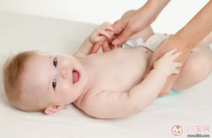 頭垢對寶寶的影響 頭垢怎么去除有哪些注意事項 頭垢對寶寶的影響 頭垢怎么去除有哪些注意事項