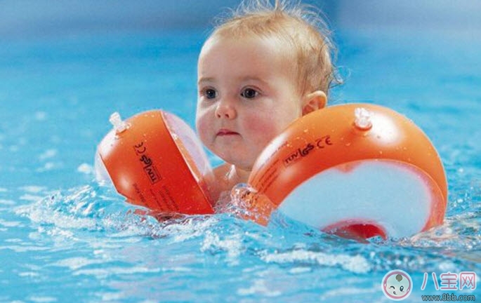 2017夏季寶寶游泳水溫多少合適 嬰兒游泳水溫過(guò)高會(huì)怎么樣 2017夏季寶寶游泳水溫多少合適 嬰兒游泳水溫過(guò)高會(huì)怎么樣