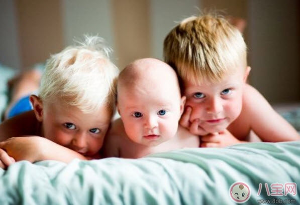 夏天給寶寶剃光頭好嗎 寶寶剃光頭后注意事項(xiàng)(光頭容易曬傷) 夏天給寶寶剃光頭好嗎 寶寶剃光頭后注意事項(xiàng)(光頭容易曬傷)