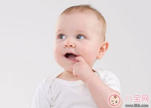 夏天給寶寶剃光頭好嗎 寶寶剃光頭后注意事項(xiàng)(光頭容易曬傷) 夏天給寶寶剃光頭好嗎 寶寶剃光頭后注意事項(xiàng)(光頭容易曬傷)