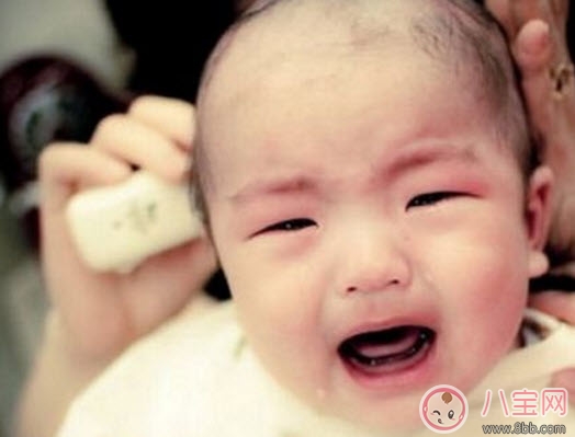 夏天給寶寶剃光頭好嗎 寶寶剃光頭后注意事項(xiàng)(光頭容易曬傷) 夏天給寶寶剃光頭好嗎 寶寶剃光頭后注意事項(xiàng)(光頭容易曬傷)