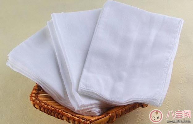 嬰兒長尿布疹怎么辦 尿布疹是怎么引起的