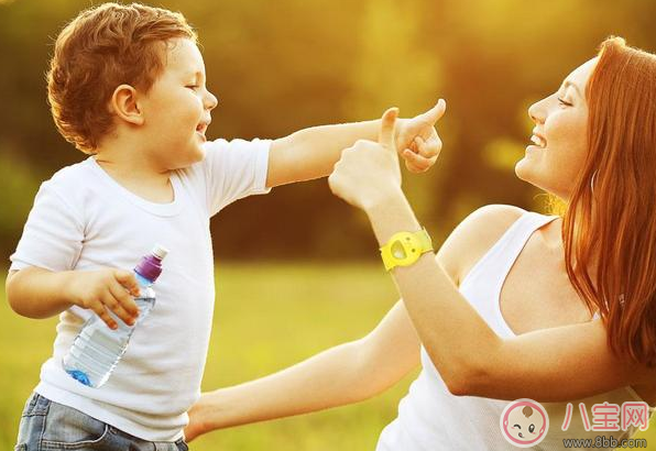 寶寶驅(qū)蚊手環(huán)有用嗎 2017驅(qū)蚊手環(huán)對寶寶有害嗎