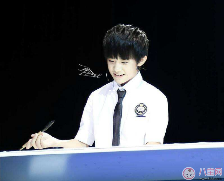 孩子字跡太難看怎么辦 教孩子寫(xiě)一手好看的字的方法 孩子字跡太難看怎么辦 教孩子寫(xiě)一手好看的字的方法