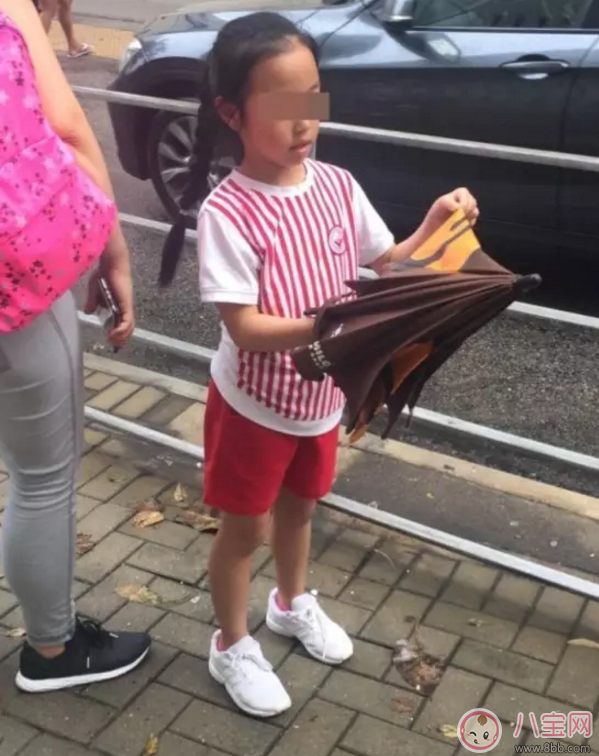 趙薇如何教育出乖巧小四月？趙薇的育兒經(jīng)是什么？