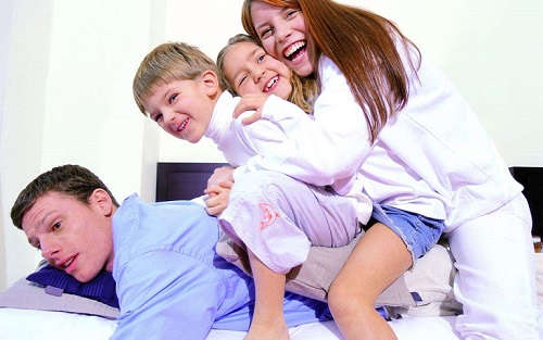 汪峰深情表白章子怡 重組家庭應如何和孩子相處 汪峰深情表白章子怡 重組家庭應如何和孩子相處