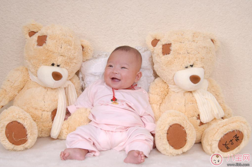 2017年中秋節(jié)出生的寶寶叫啥名好 最有寓意的中秋名字推薦（大名和小名）