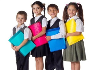 男女孩怎么養(yǎng)比較好 真的要遵從男孩窮養(yǎng)女孩富養(yǎng)嗎