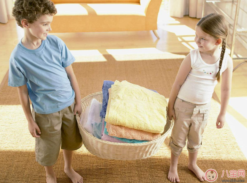 孩子養(yǎng)成這些習(xí)慣會(huì)越變?cè)奖?怎么給孩子糾正壞習(xí)慣