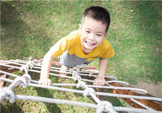 孩子獨(dú)自在家的危險(xiǎn)性 如何避免孩子遭受意外