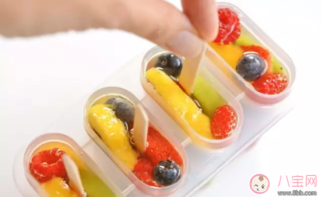 外面下雨了孩子不能出去玩 試試做這些事情吧 外面下雨了孩子不能出去玩 試試做這些事情吧