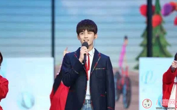 開學(xué)第一課吳磊蔣依依什么關(guān)系 吳磊蔣依依演過哪些熒幕情侶