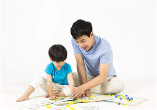 扎克伯格給剛出生的小女兒寫了一封信 讀完才知育兒的差距