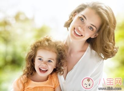 為啥孩子回家都會先找媽媽！答案好暖