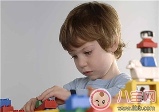 督促孩子努力 不如培養(yǎng)孩子專注力