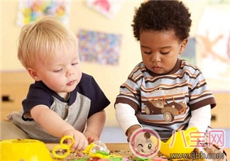 如何提高寶寶交往能力 家長應(yīng)該如何做 如何提高寶寶交往能力 家長應(yīng)該如何做