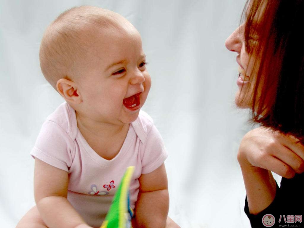 如何提高寶寶交往能力 家長應(yīng)該如何做 如何提高寶寶交往能力 家長應(yīng)該如何做