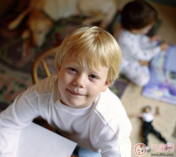 養(yǎng)成正確的習(xí)慣會(huì)對(duì)孩子成長(zhǎng)有很大幫助 養(yǎng)成正確的習(xí)慣會(huì)對(duì)孩子成長(zhǎng)有很大幫助