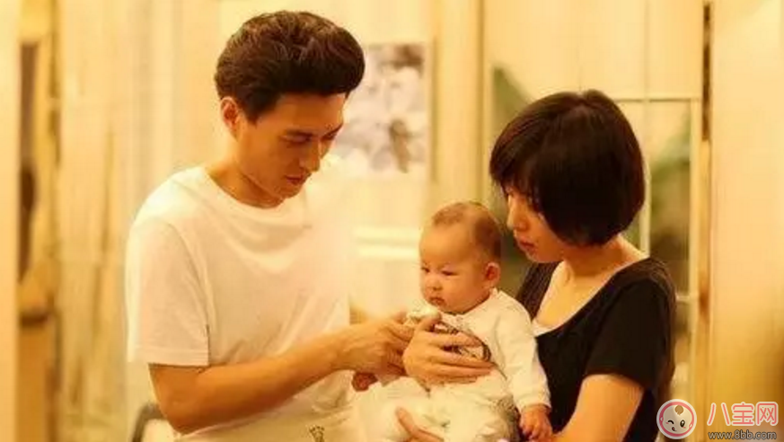 靳東赴港陪愛妻生二胎 還有那些全程陪產(chǎn)的星爸【準爸陪產(chǎn)十大準備】 靳東赴港陪愛妻生二胎 還有那些全程陪產(chǎn)的星爸【準爸陪產(chǎn)十大準備】
