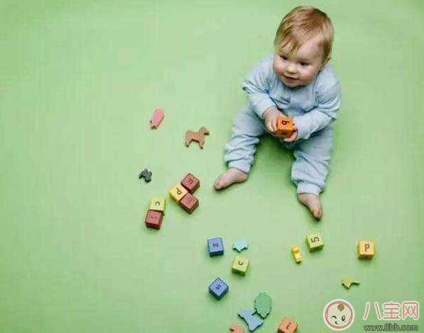 孩子居然喜歡丟玩具找樂(lè)子 孩子丟東西習(xí)慣要糾正 孩子居然喜歡丟玩具找樂(lè)子 孩子丟東西習(xí)慣要糾正