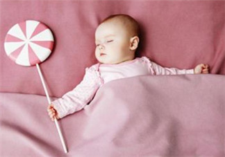 寶寶尿床怎么辦   家長(zhǎng)應(yīng)該如何應(yīng)對(duì)