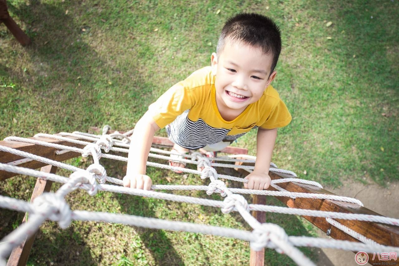 寶寶有多動(dòng)癥怎么辦  營養(yǎng)補(bǔ)充就好了