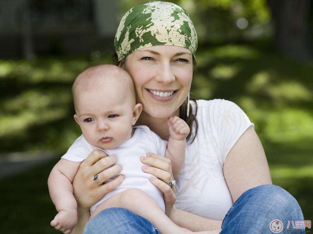 寶媽工作忙 職場(chǎng)女性如何與孩子交流 寶媽工作忙 職場(chǎng)女性如何與孩子交流