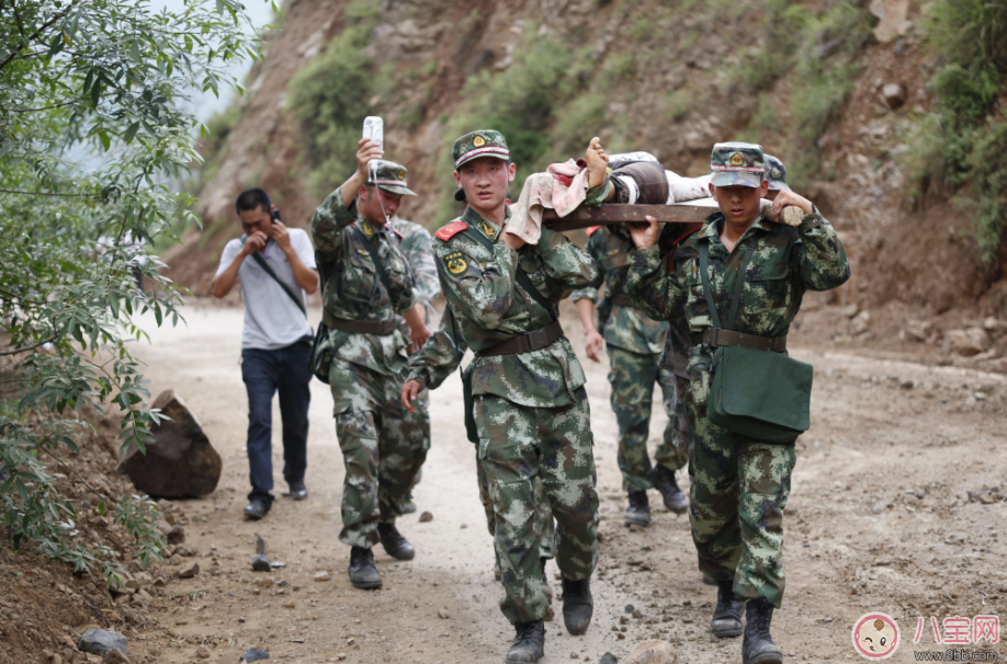 地震孩子如何自救 爸爸媽媽不在身邊怎么保護(hù)自己 地震孩子如何自救 爸爸媽媽不在身邊怎么保護(hù)自己