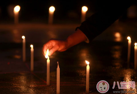 九寨溝地震祈福語(yǔ)句 四川九寨溝地震朋友圈祈福圖片 九寨溝地震祈福語(yǔ)句 四川九寨溝地震朋友圈祈福圖片