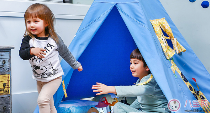 怎么在家里給寶寶搭一個游樂場